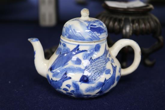 A Chinese blue and white miniature teapot and stand teapot height 8cm